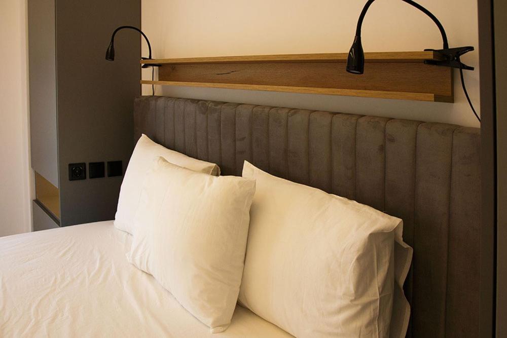 P J Luxury Suites Serres Exterior photo