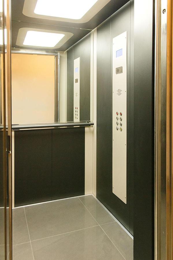 P J Luxury Suites Serres Exterior photo
